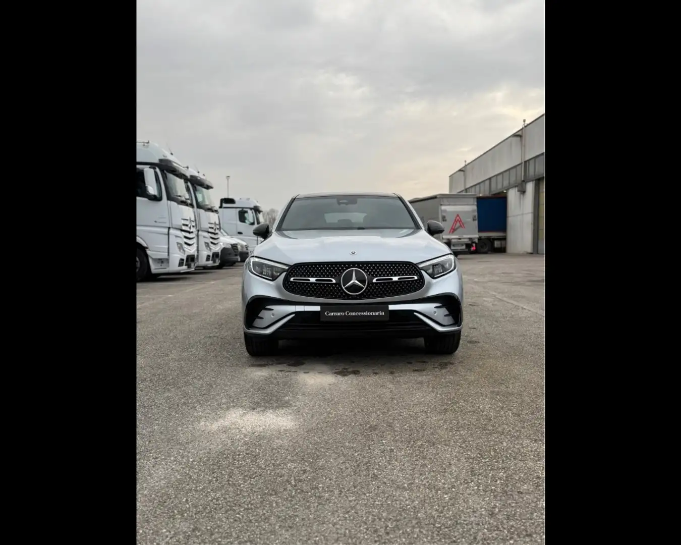 Mercedes-Benz GLC 200 d 4MATIC Coupe Silber - 2