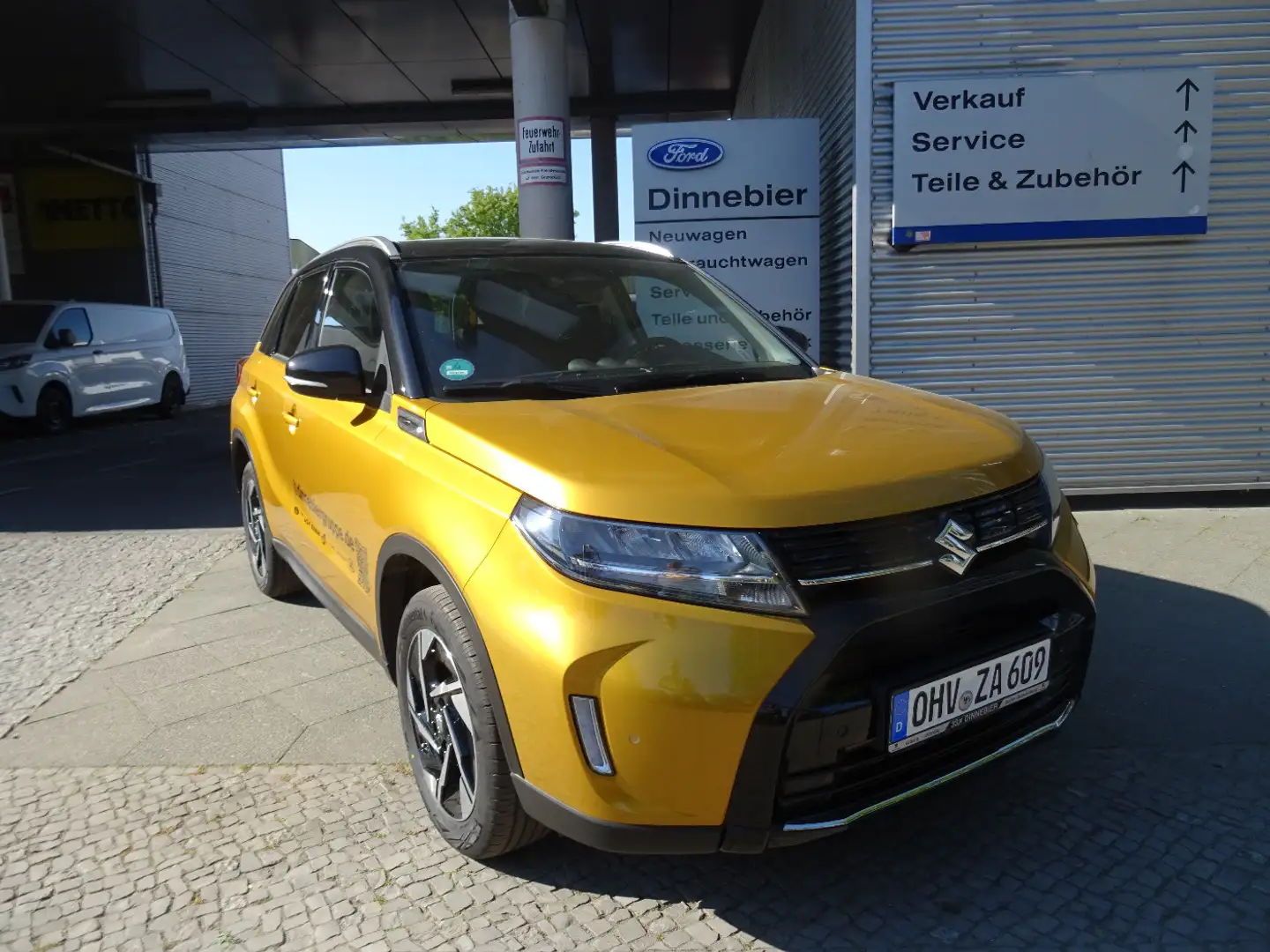 Suzuki Vitara Comfort+ (MT)  *6 Jahre Garantie* Geel - 2