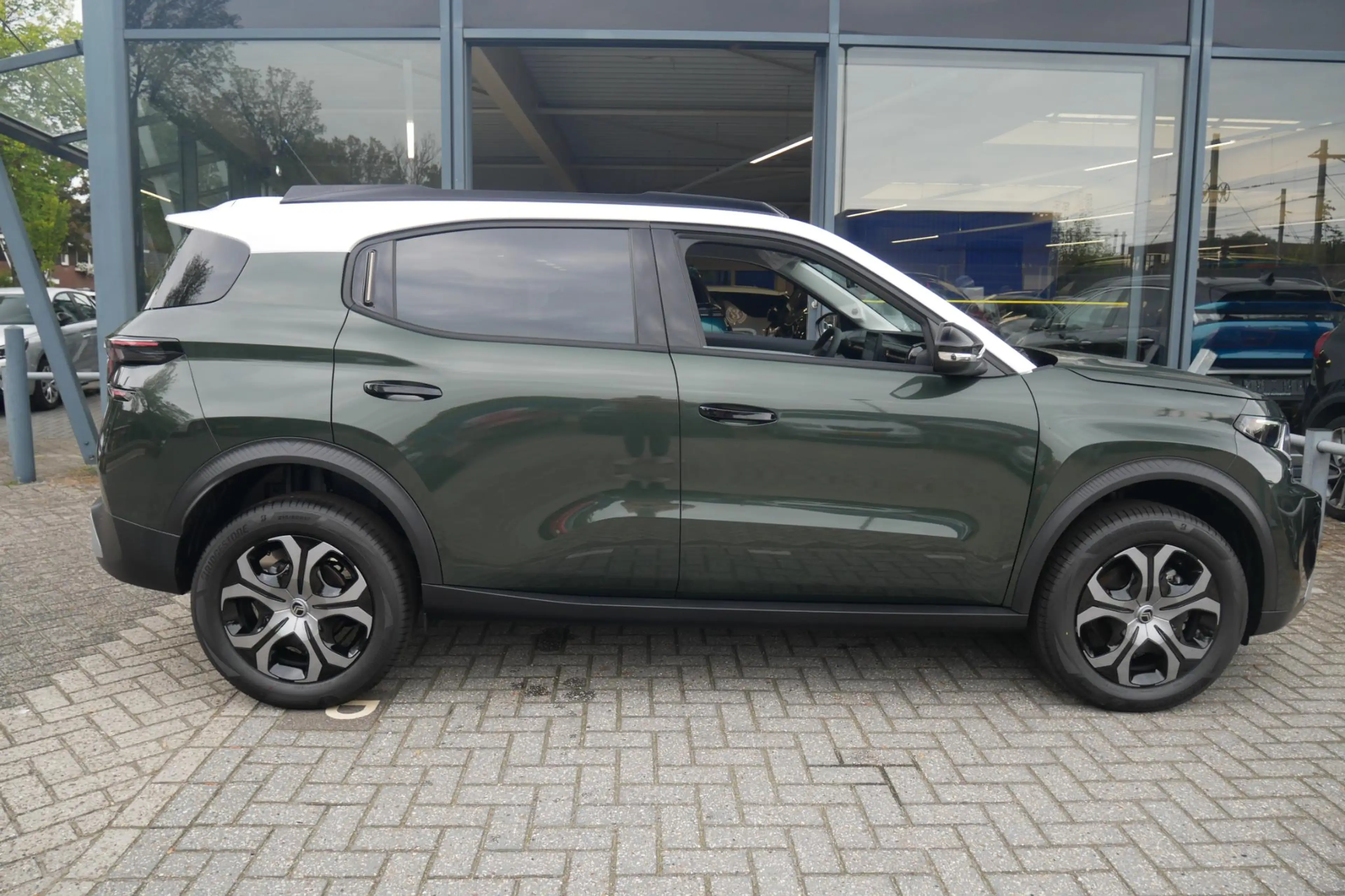 Citroen C3 Aircross 1.2 Hybrid 145pk Plus 7p. Nu met 4350 euro KORTING — photo 5