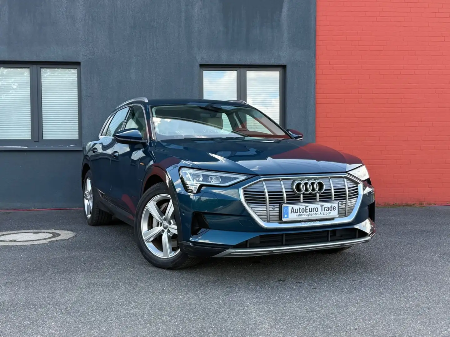 Audi e-tron 55 quattro | Luftfederung | SOH 90% Bleu - 1