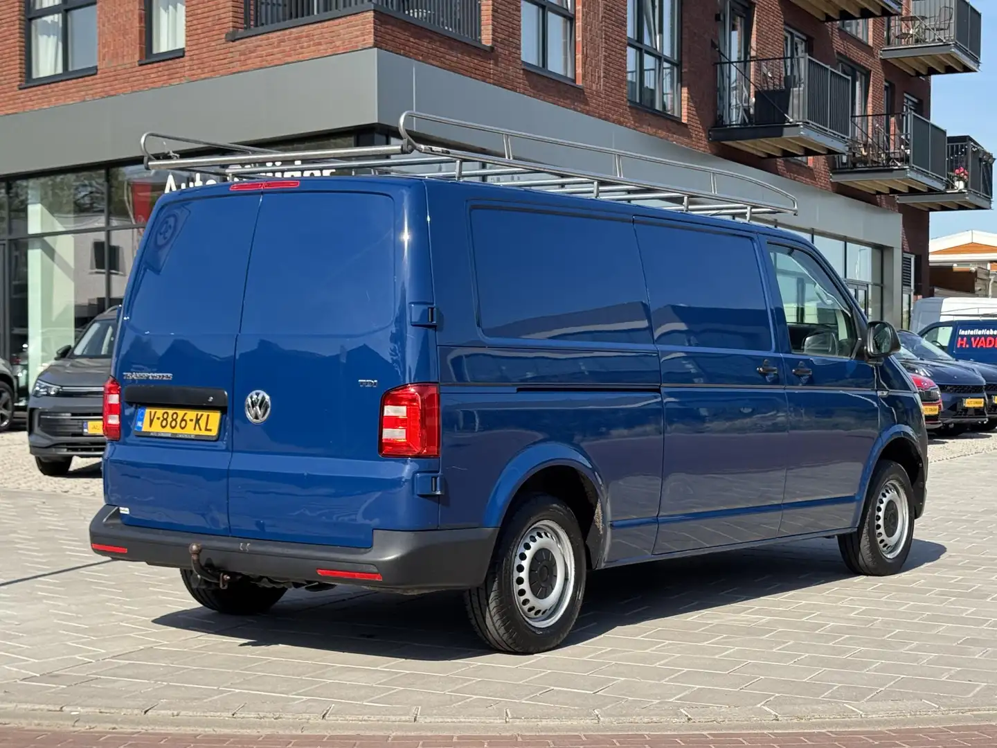 Volkswagen T6 Transporter 2.0 TDI L2H1 Trendline RVS imperiaal / trekhaak/ s Bleu - 2