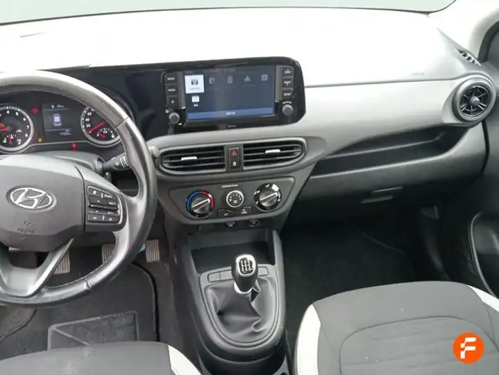 Hyundai i10 MPI 1.0 ESSENCE 2023, foto 16
