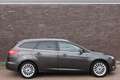 Ford Focus Wagon 1.0 Titanium Edition, navigatie, parkeerass, Gris - thumbnail 4