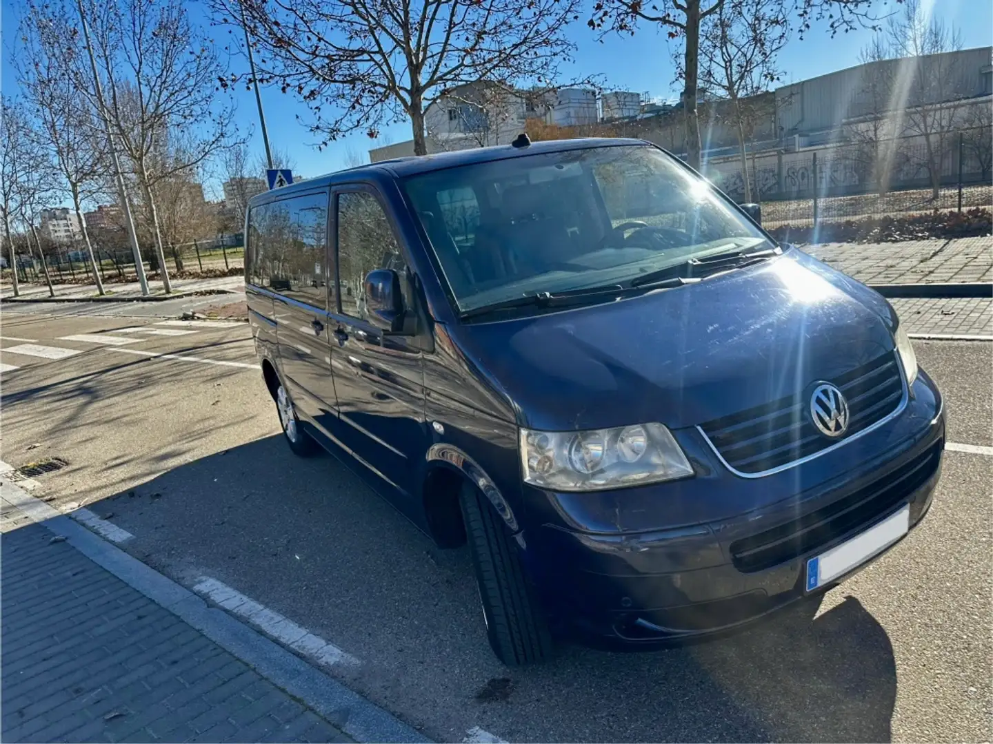 Volkswagen Multivan 2.5TDI Comfortline 174 Azul - 2