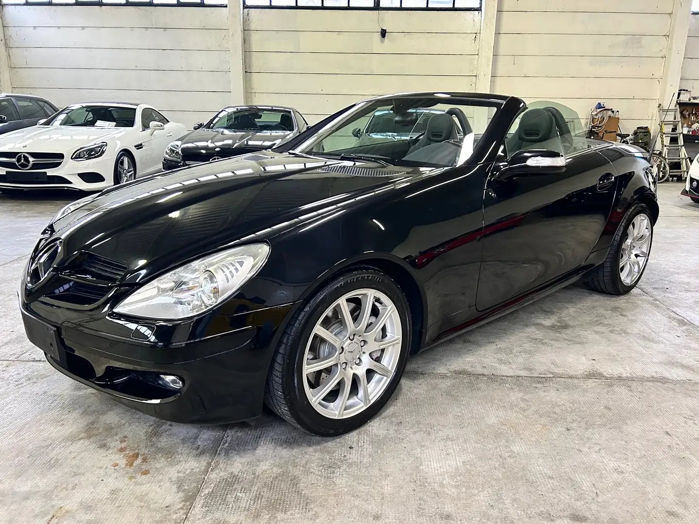 Mercedes-Benz SLK 350 V6 Noir - 1