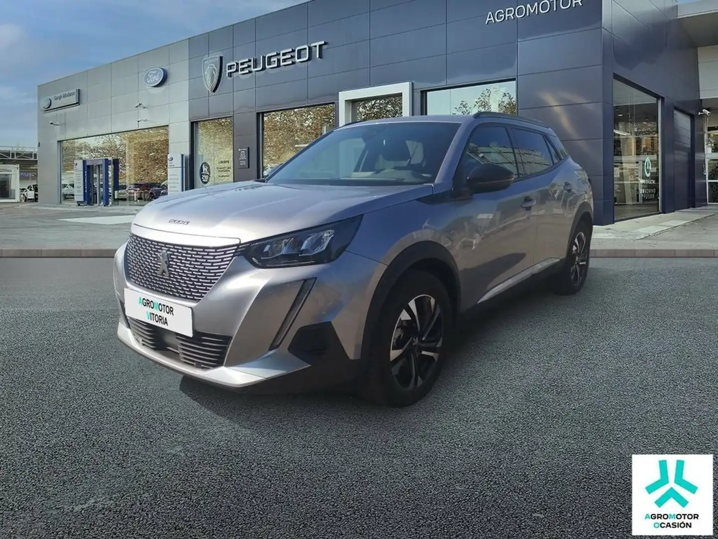 Peugeot 2008 Eléctrico 136 (100kW) Allure Grijs - 1