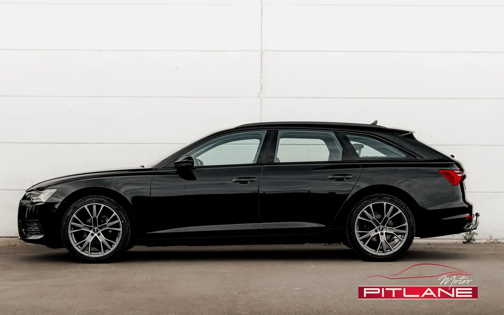 Audi A6 Avant 30 TDi Business Edition S-tronic Attelage Zwart - 2