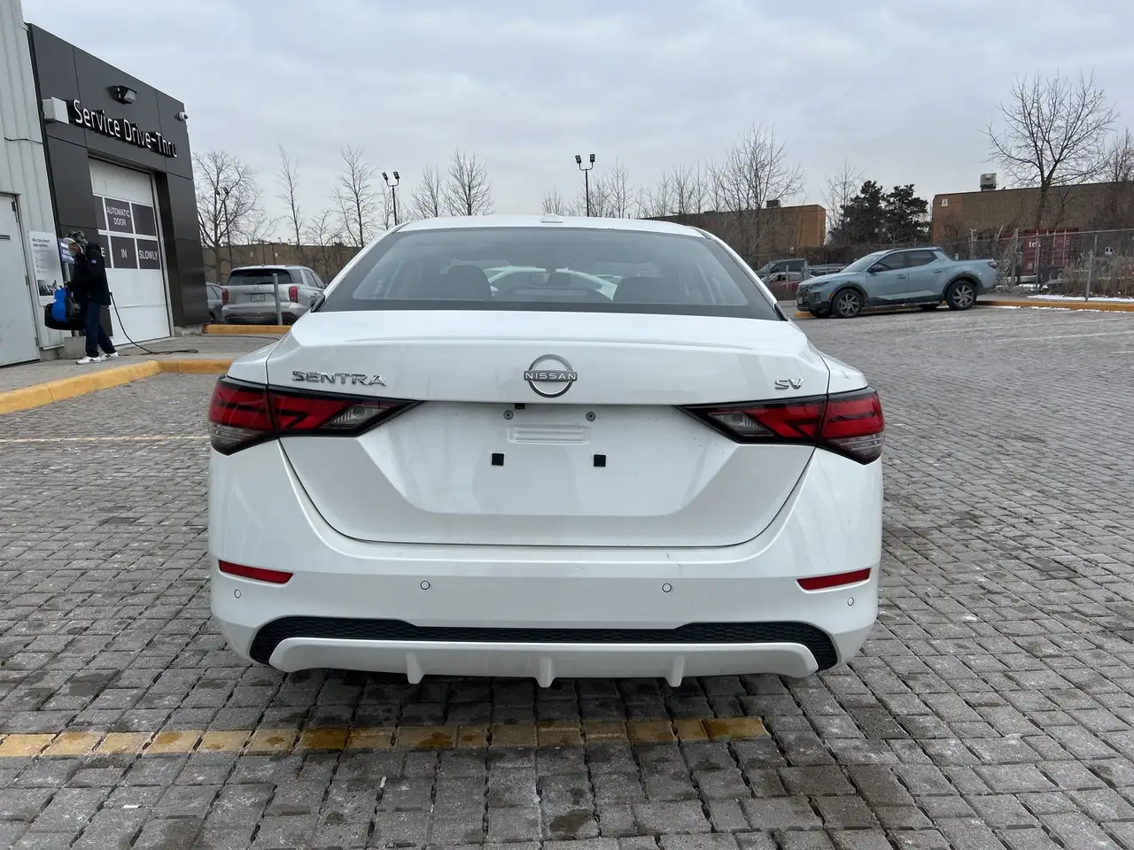 Nissan Sentra снимка Nissan Sentra