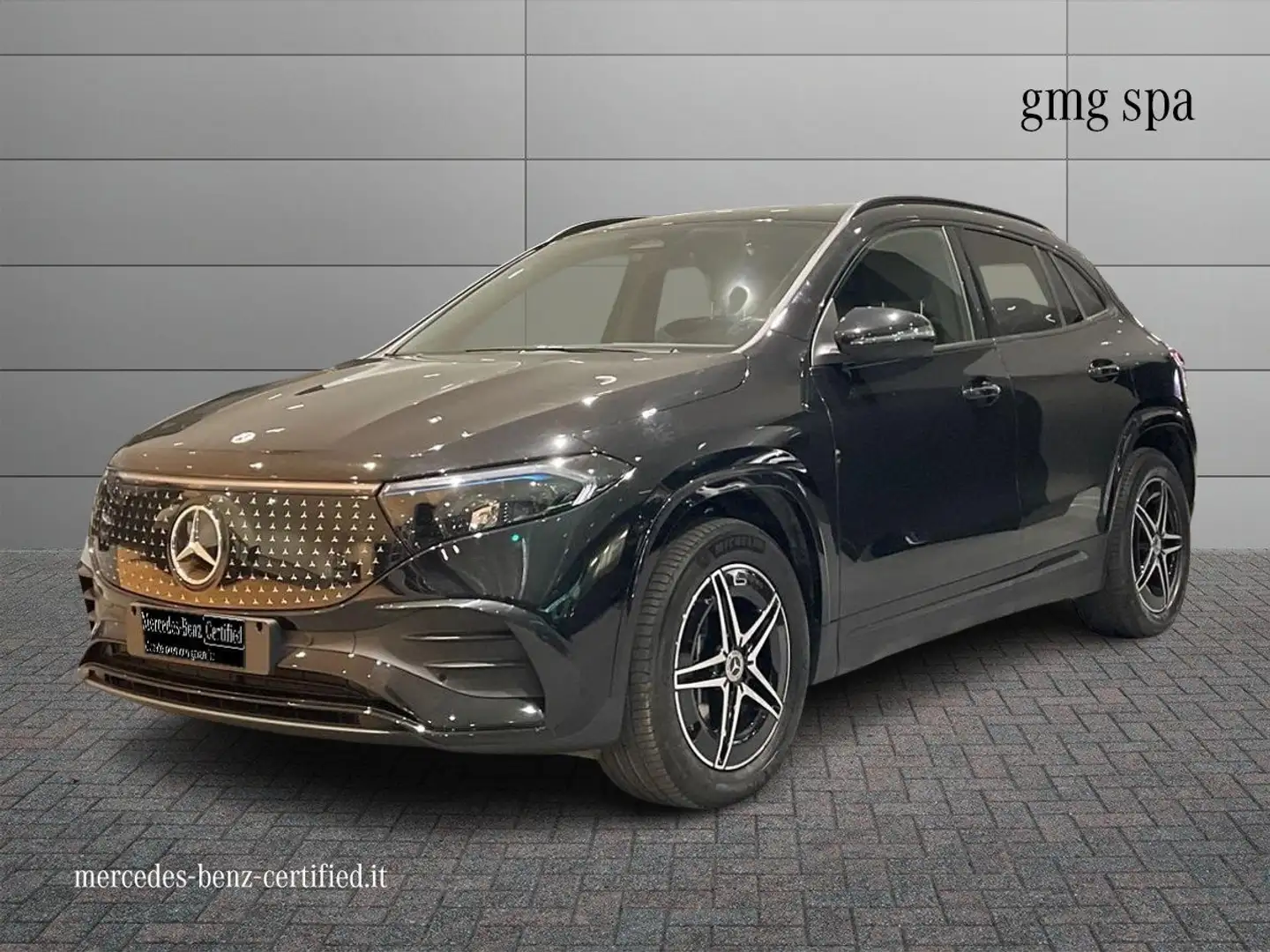 Mercedes-Benz EQA 250 250+ AMG Line Advanced Schwarz - 1
