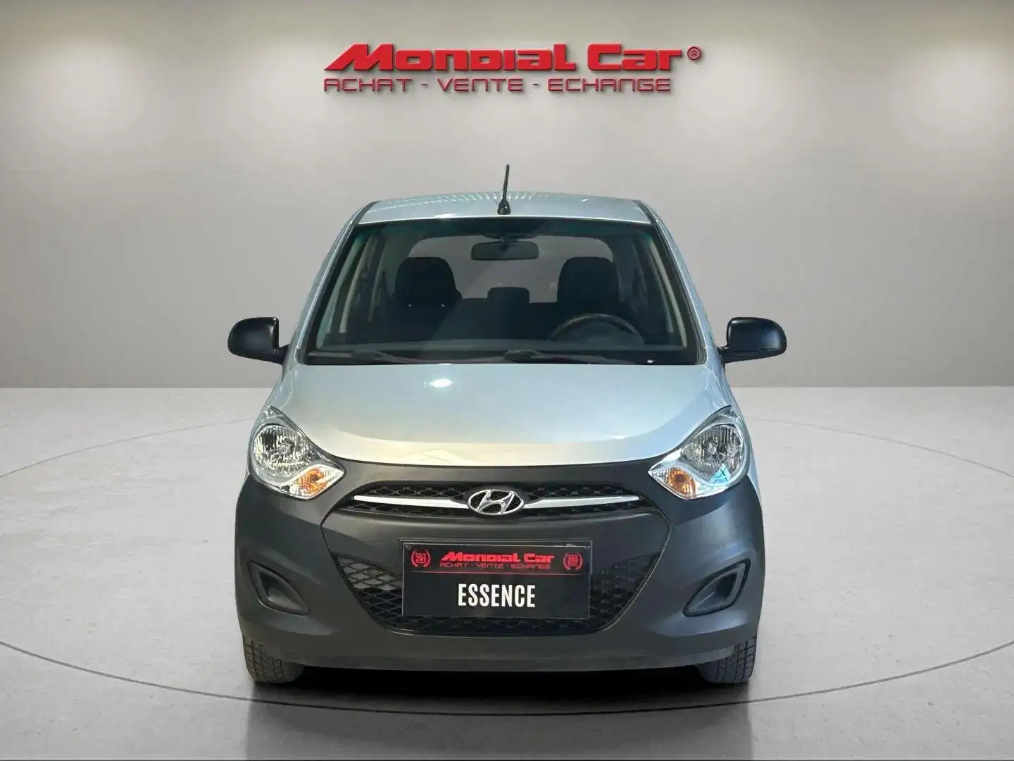 Hyundai i10 1.1i Comfort BlueDrive * USB * RADIO* GARANTIE * Gris - 2