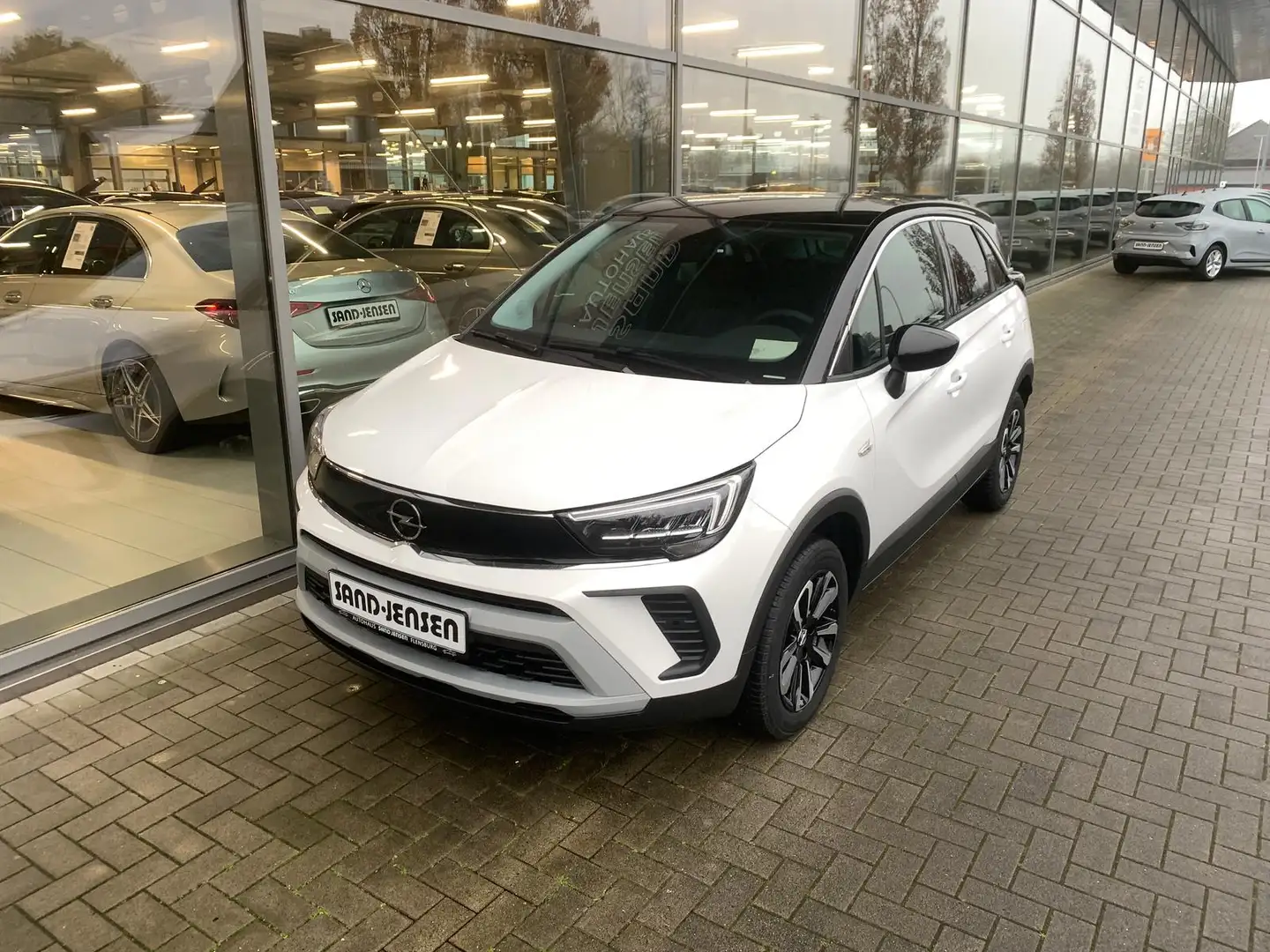 Opel Crossland X Crossland Elegance 110 PT Navi Lenkradhz Kamera Bílá - 2