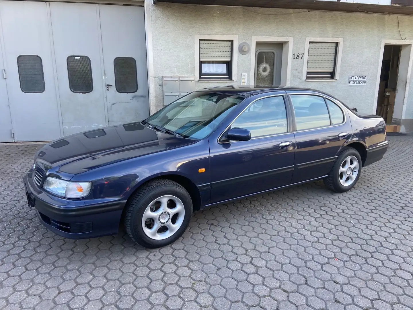 Nissan Maxima Nissan Maxima QX V6 24V   TÜV Neu Klima AHK Blu/Azzurro - 1