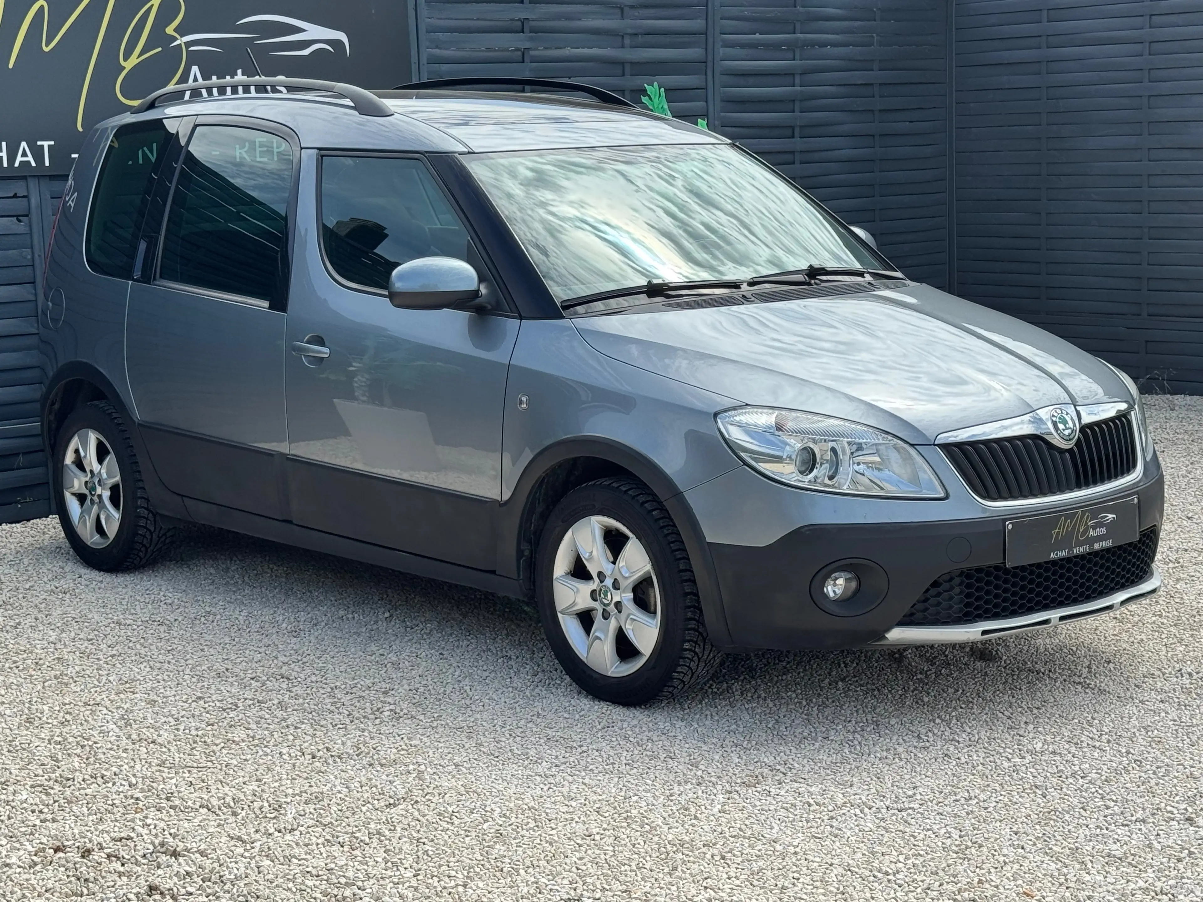 Skoda Roomster Roomster 1.2 TSI Tour de France DSG — photo 3