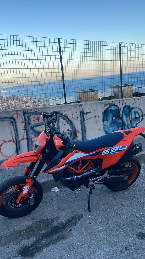 KTM 690 SMC R - 1