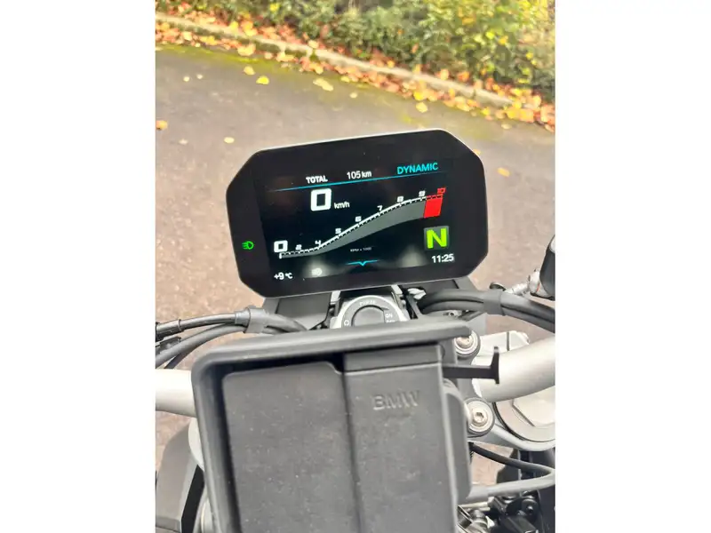 BMW F 900 R - foto 8