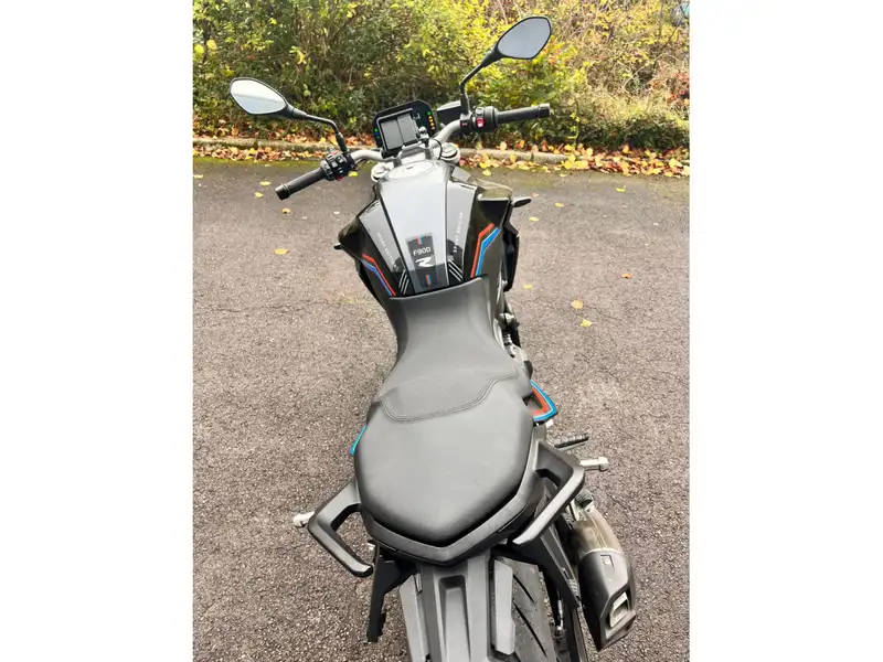 BMW F 900 R - foto 5