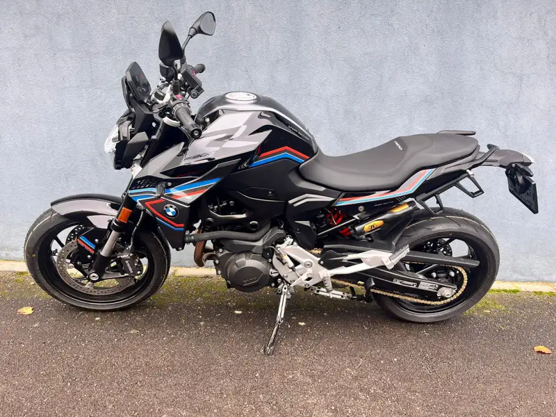 BMW F 900 R - foto 4