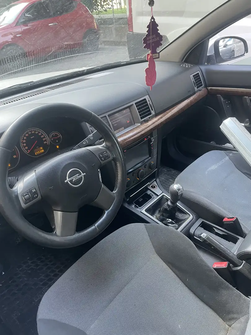 Opel Vectra 5p 1.9 cdti Gts Sport 150cv - 1
