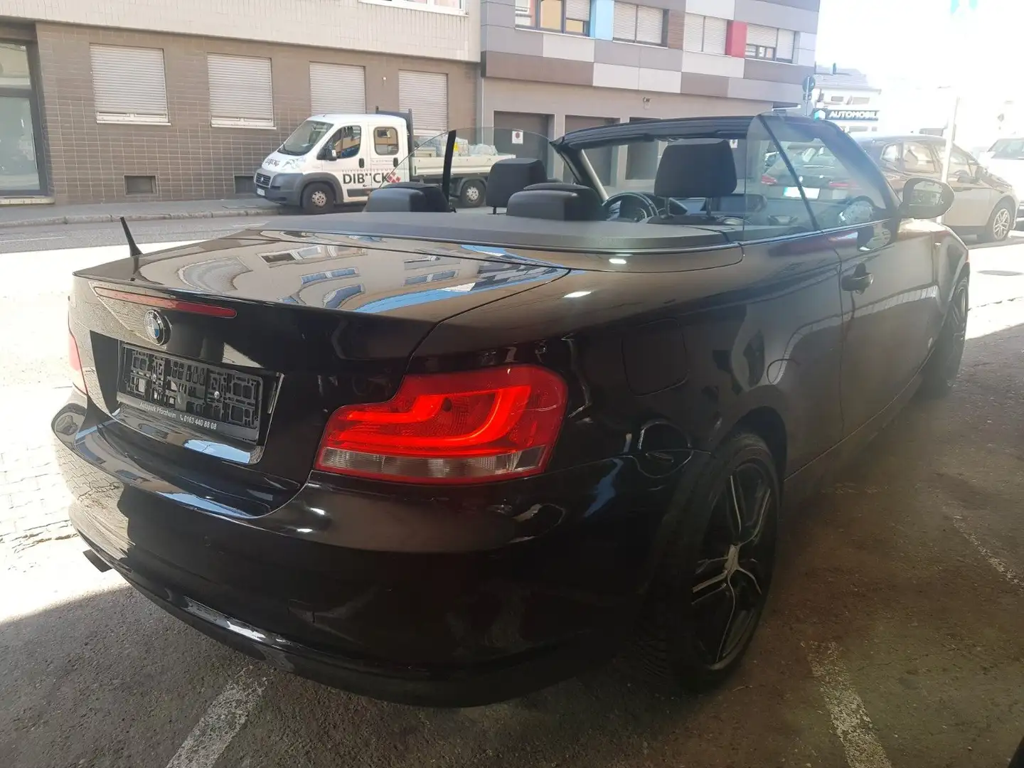 BMW 118 1 Cabrio 118d/Automatik/Navi/A.H.Kupp/SHZ Noir - 2