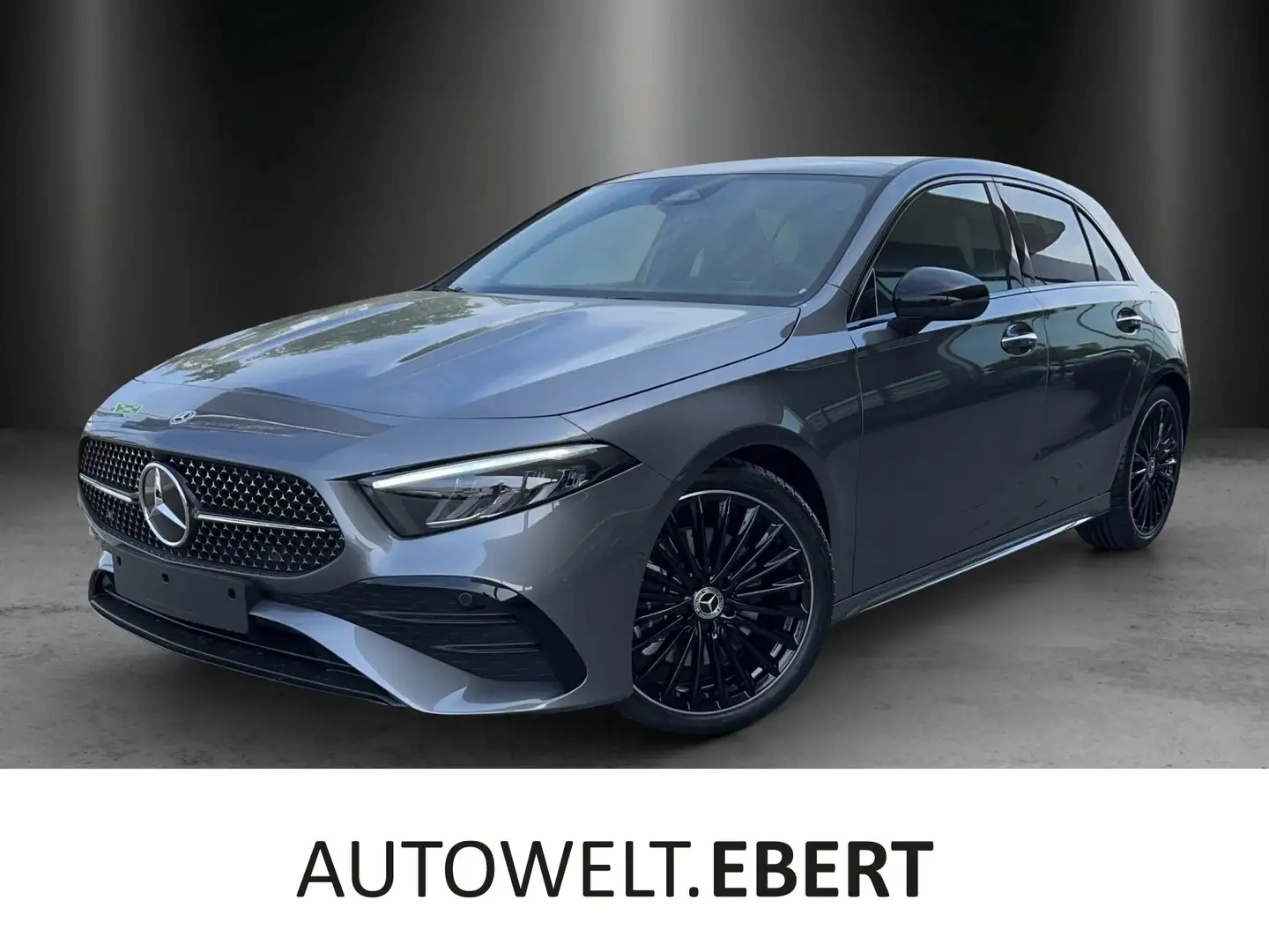 Mercedes-Benz A 220 d AMG KeyGO PANO Burme LED Night TOTWINKEL Szürke - 1