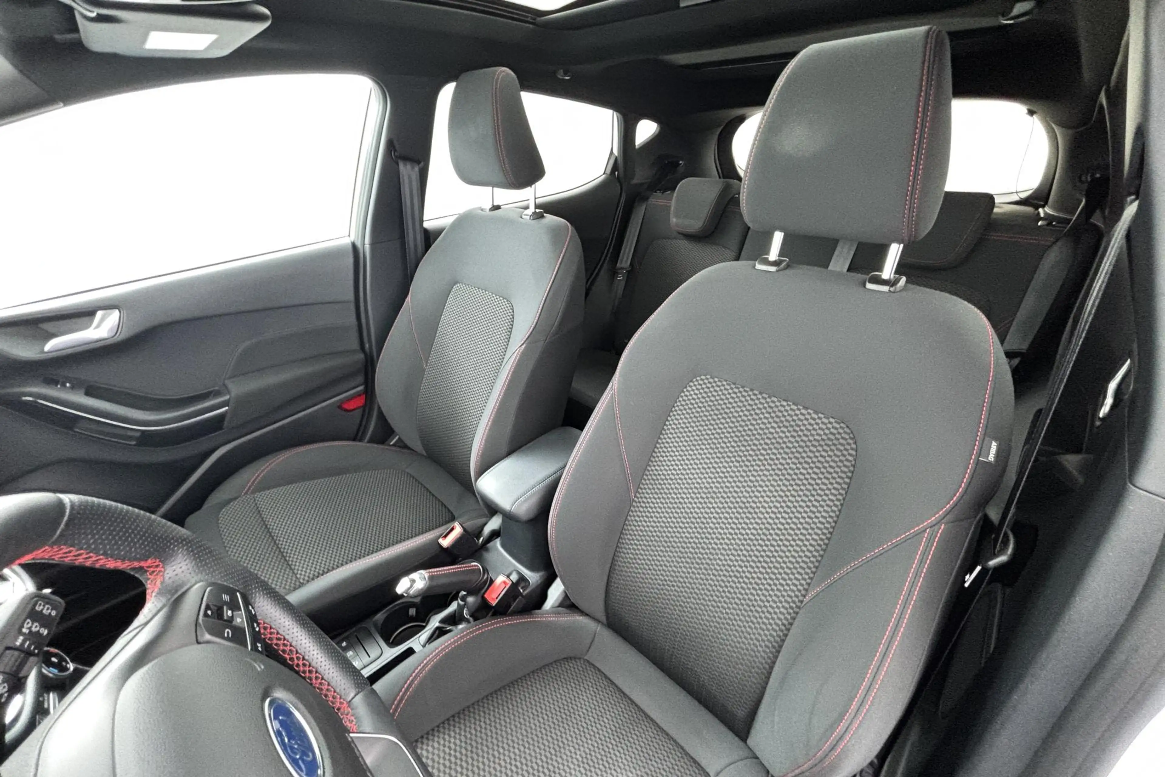 Ford Fiesta 1.0 EcoBoost ST-Line Compact, sportief en verrasse — photo 21