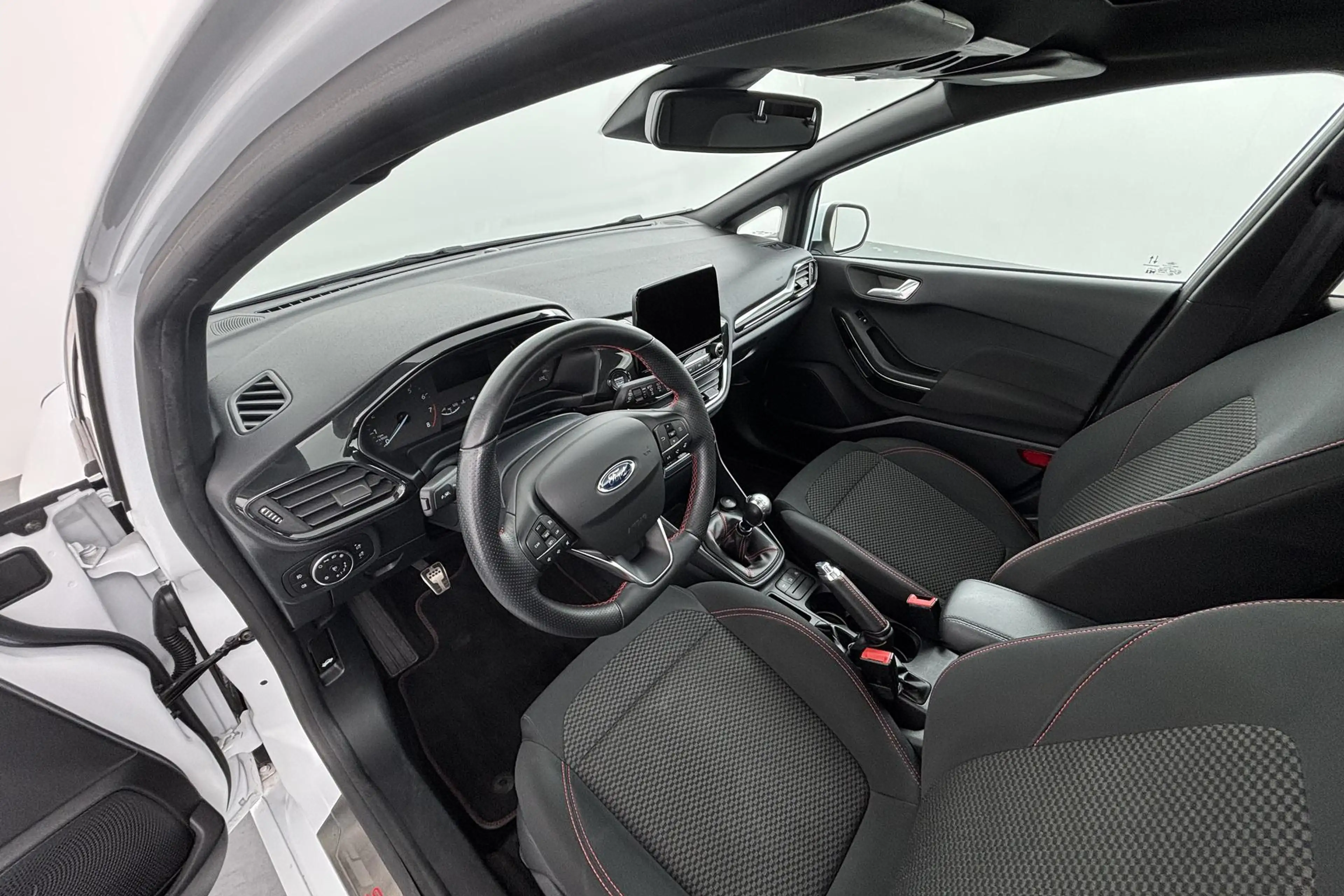 Ford Fiesta 1.0 EcoBoost ST-Line Compact, sportief en verrasse — photo 10