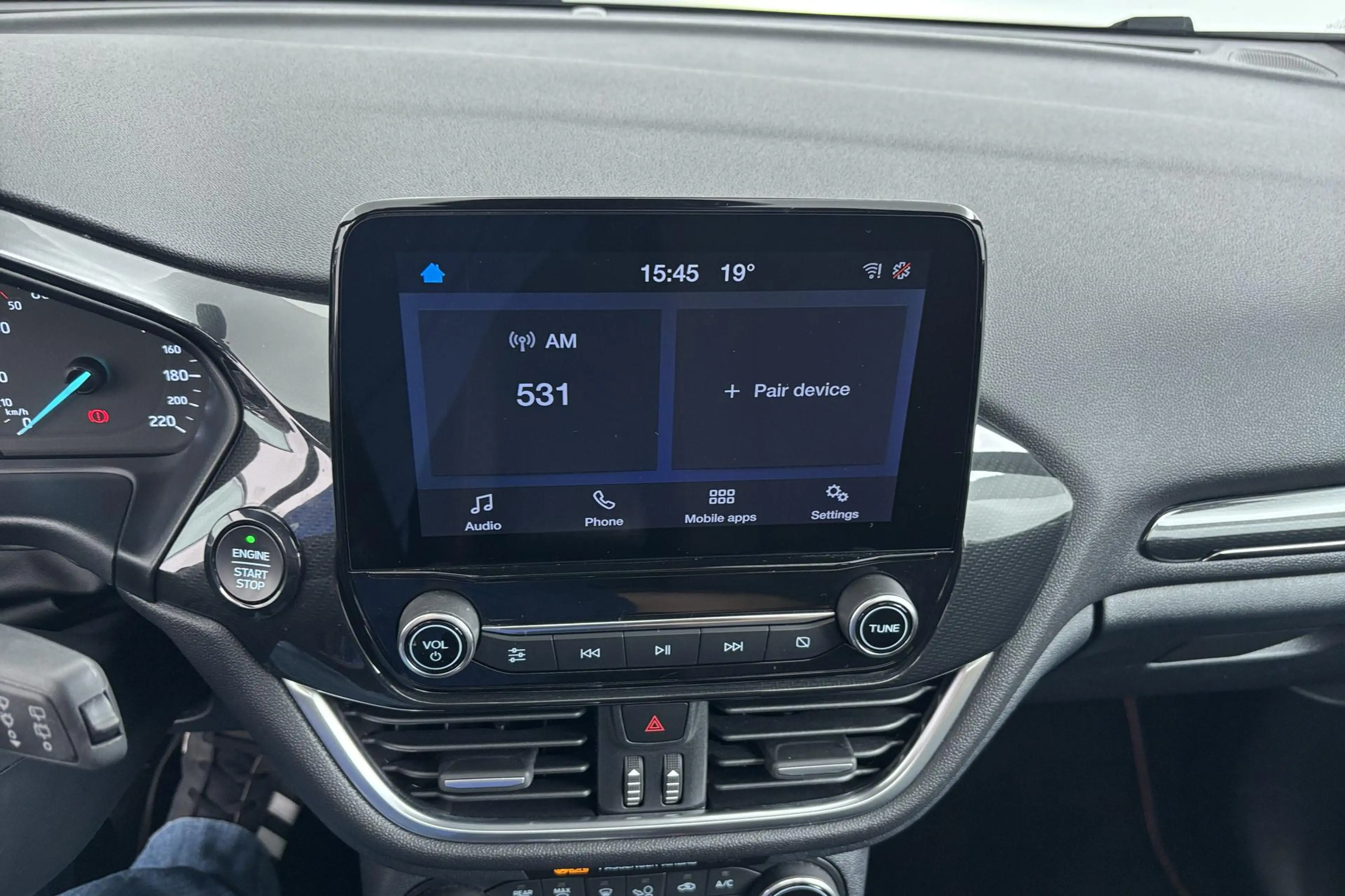 Ford Fiesta 1.0 EcoBoost ST-Line Compact, sportief en verrasse — photo 4
