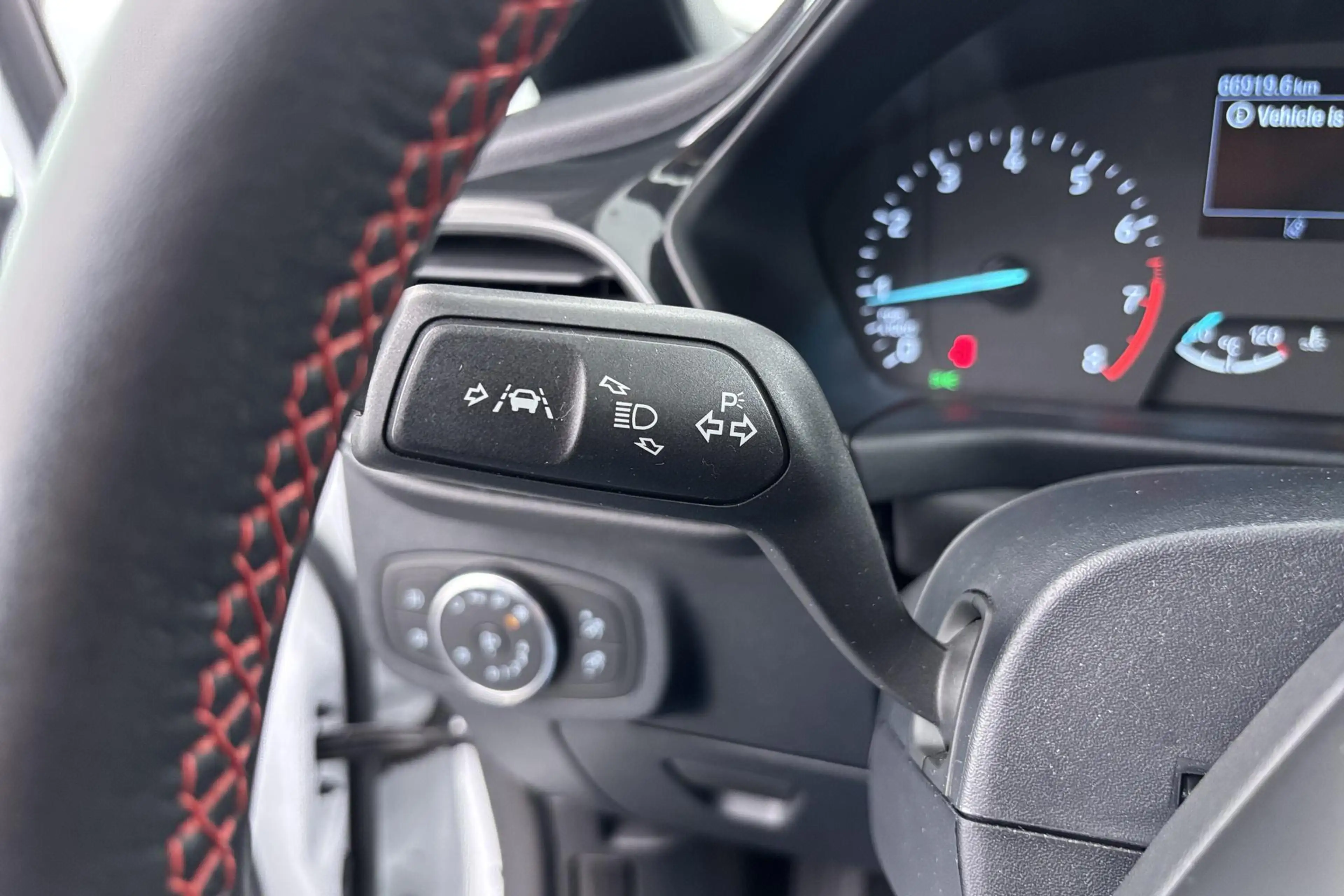Ford Fiesta 1.0 EcoBoost ST-Line Compact, sportief en verrasse — photo 32
