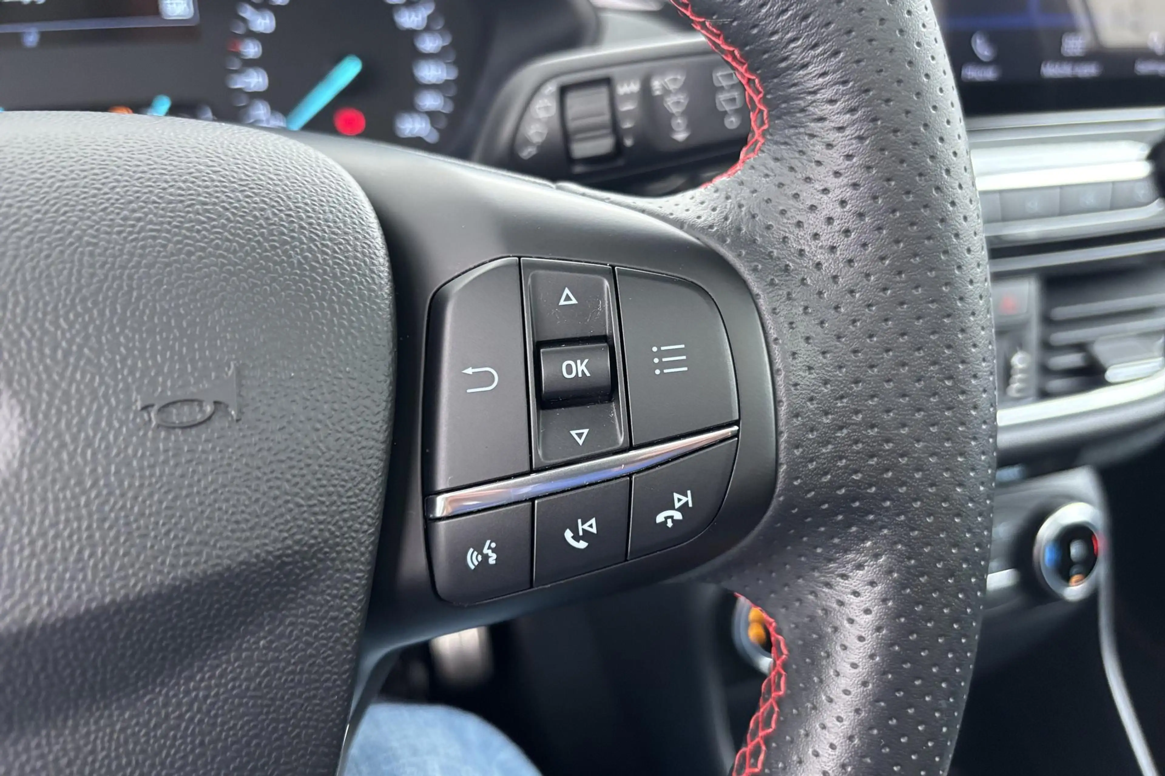 Ford Fiesta 1.0 EcoBoost ST-Line Compact, sportief en verrasse — photo 30