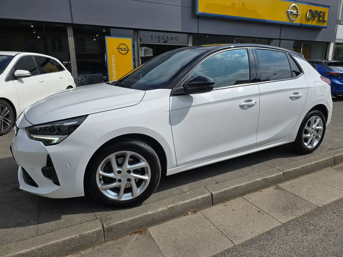 Opel Corsa F GS Line Wireless LED +2 JAHRE GARANTIE+ Weiß - 1