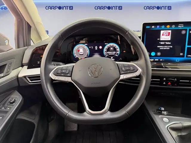 Volkswagen Golf view 13