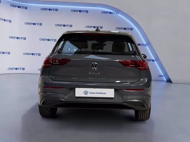 Volkswagen Golf view 5