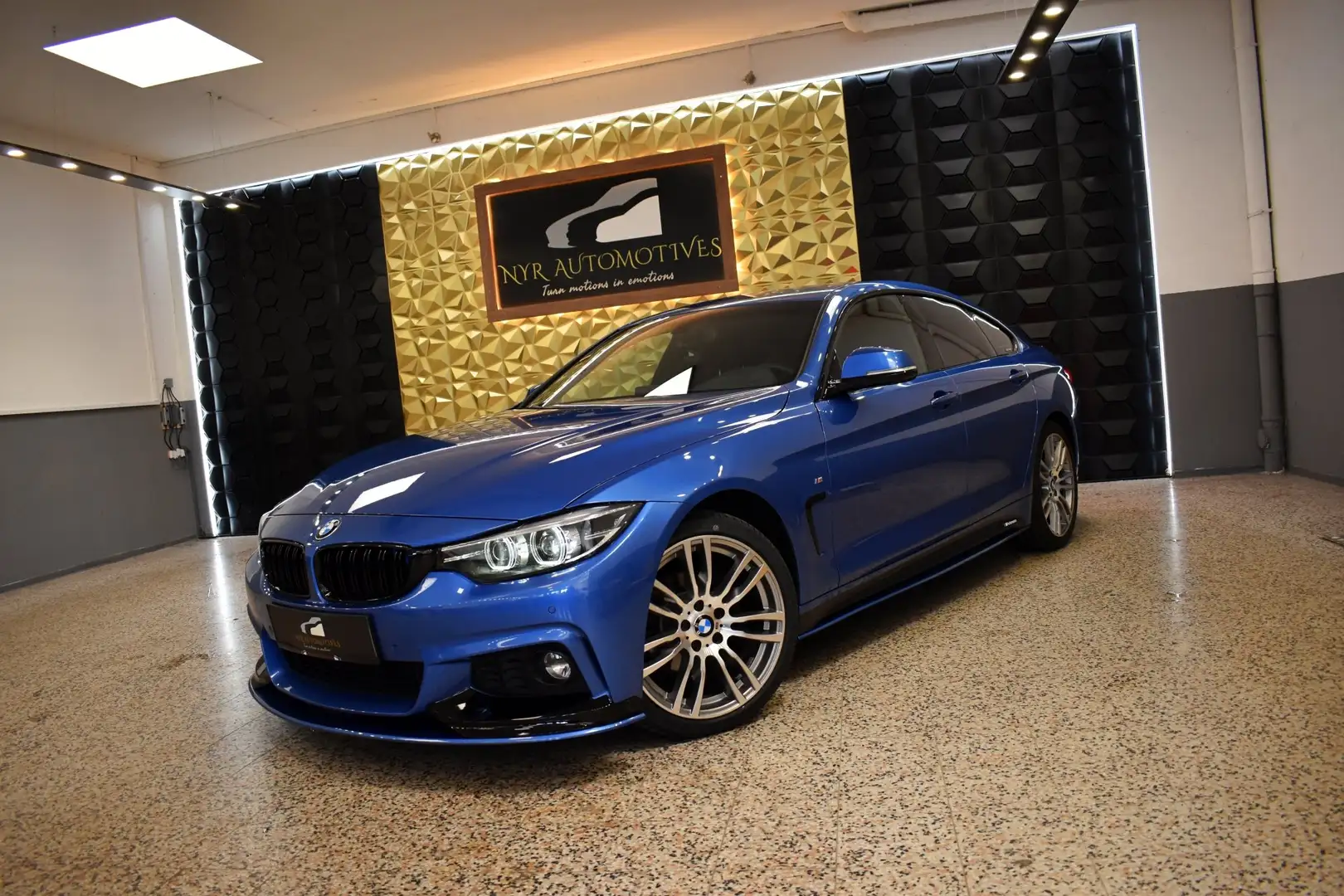 BMW 420 i GranCoupe LCI M-PERFORMANCE, NAV, LED, SPORTSITZ Blau - 1