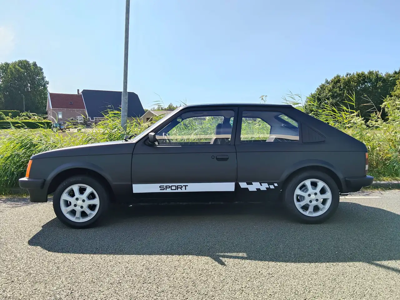 Opel Kadett 1.2S, foto 1