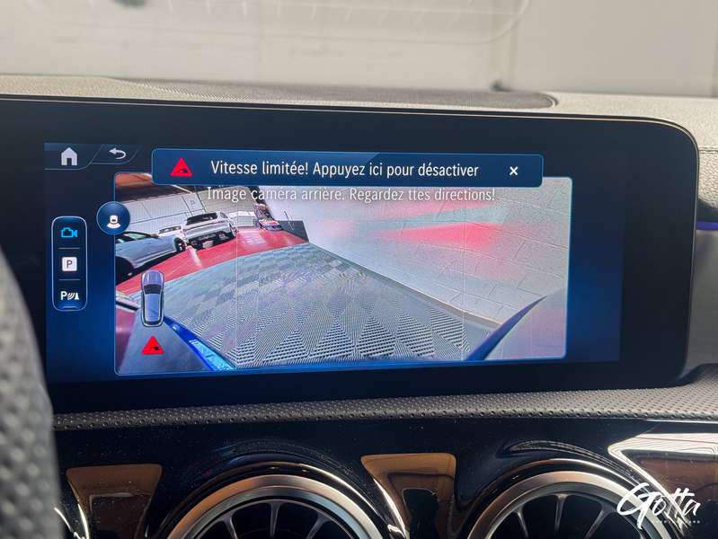 Photo du véhicule Mercedes-Benz CLA 200