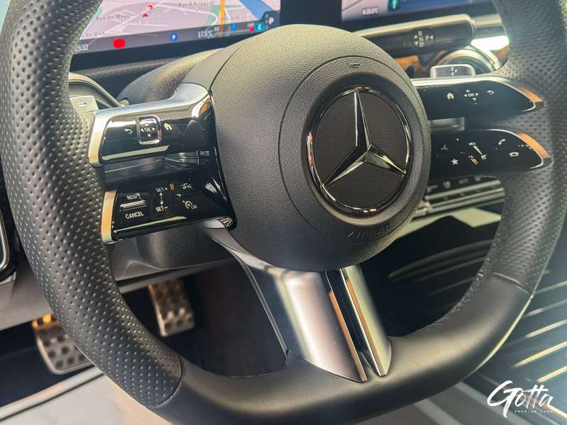 Photo du véhicule Mercedes-Benz CLA 200