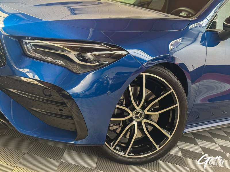 Photo du véhicule Mercedes-Benz CLA 200