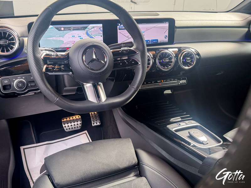 Photo du véhicule Mercedes-Benz CLA 200