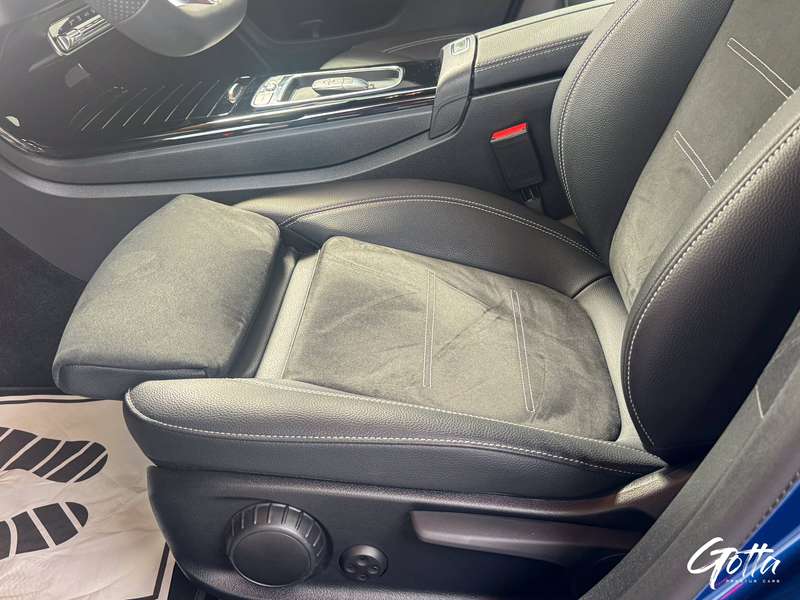 Photo du véhicule Mercedes-Benz CLA 200