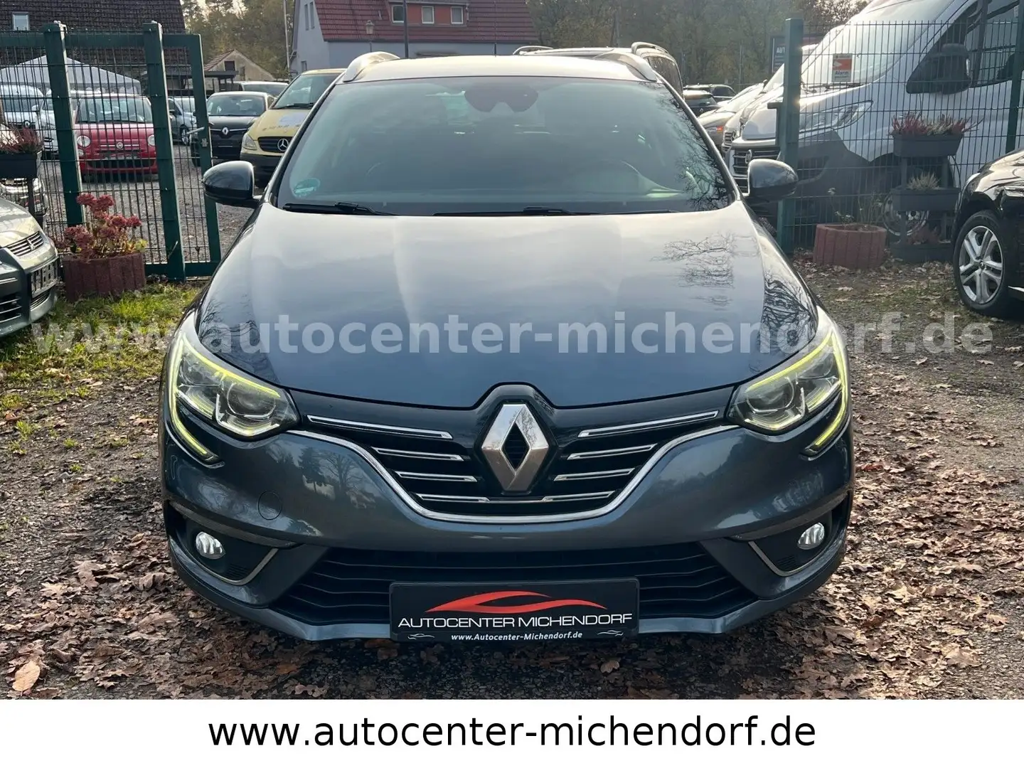 Renault Megane IV Grandtour BOSE-Edition Grau - 2