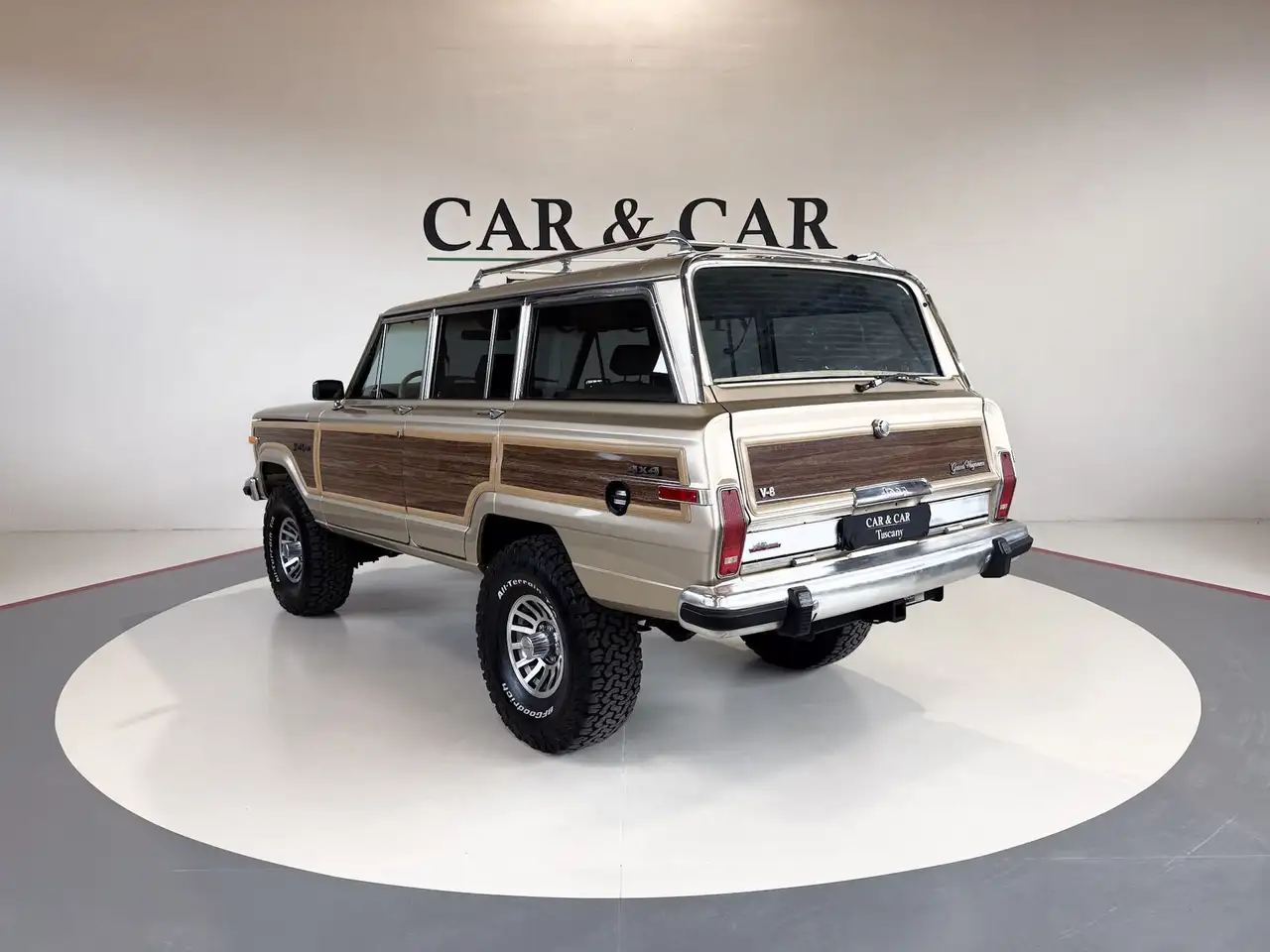 Jeep Grand Cherokee 5.7 V8 MDS Summit, foto 2