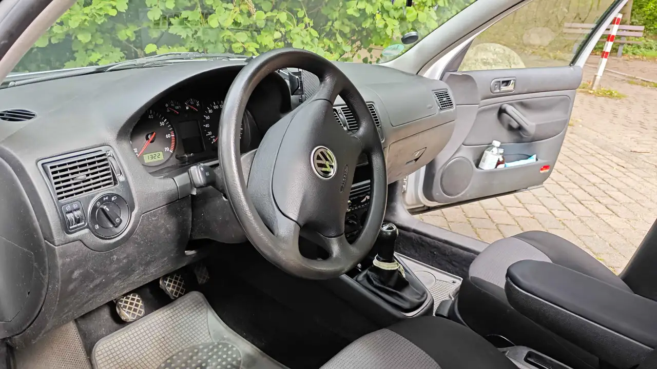 Volkswagen Golf IV 1.4, foto 7