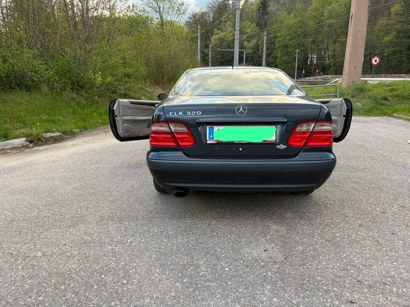 Mercedes-Benz CLK 320 Elegance Aut. - 1