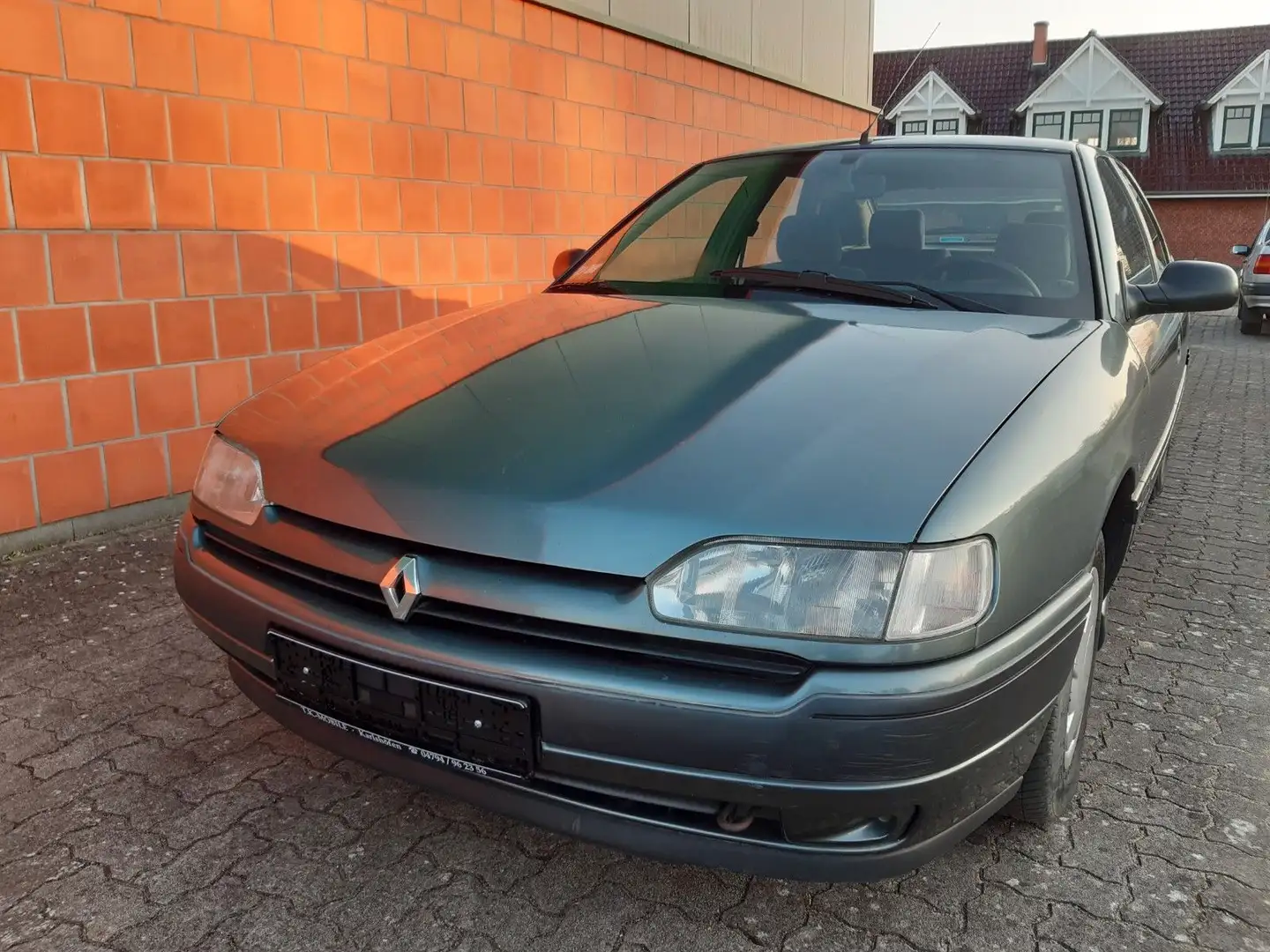 Renault Safrane - 2,1 Turbo - Diesel - 1.Hand Gris - 2