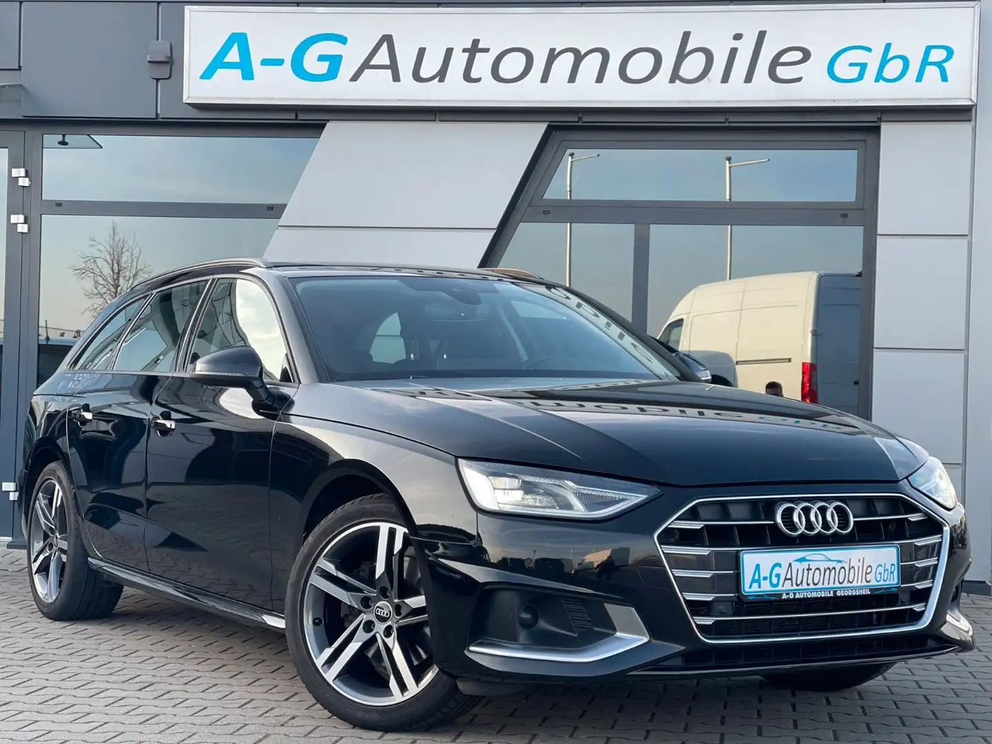 Audi A4 Avant 35 TDI advanced/Sportsitze/Kamera/18"LM Noir - 1
