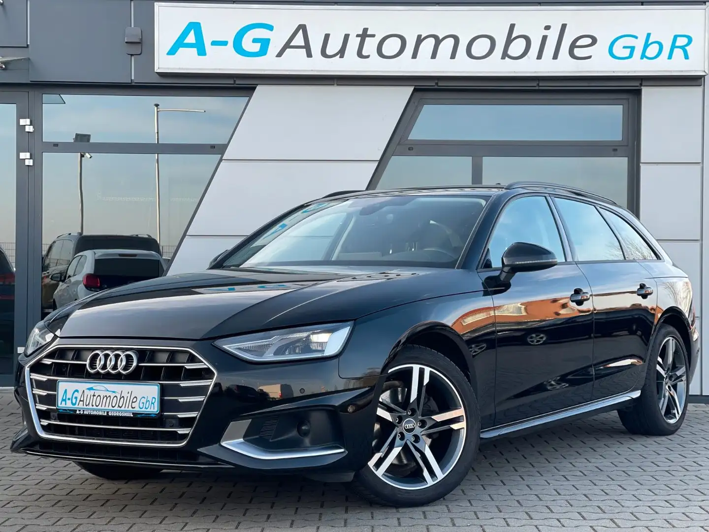 Audi A4 Avant 35 TDI advanced/Sportsitze/Kamera/18"LM Noir - 2