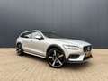 Volvo V60 Cross Country 2.0 D4 AWD Intro Edition / pano / trekhaak / acc Grau - thumbnail 11