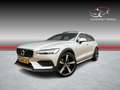 Volvo V60 Cross Country 2.0 D4 AWD Intro Edition / pano / trekhaak / acc Grau - thumbnail 1