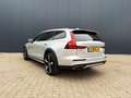 Volvo V60 Cross Country 2.0 D4 AWD Intro Edition / pano / trekhaak / acc Grau - thumbnail 6