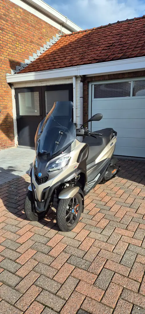 Piaggio MP3 530 Exclusive - 1